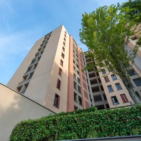 North Milan - Beautiful Flat With Terrace-2